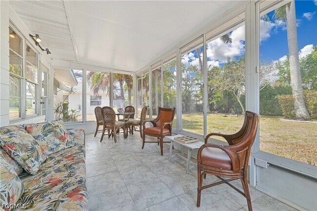 Foto del edificio - 4520 SE 9th Ave