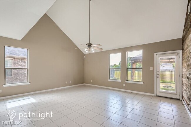 Foto del edificio - 5 br, 2.5 bath House - 21478 Rose Mill Dri...