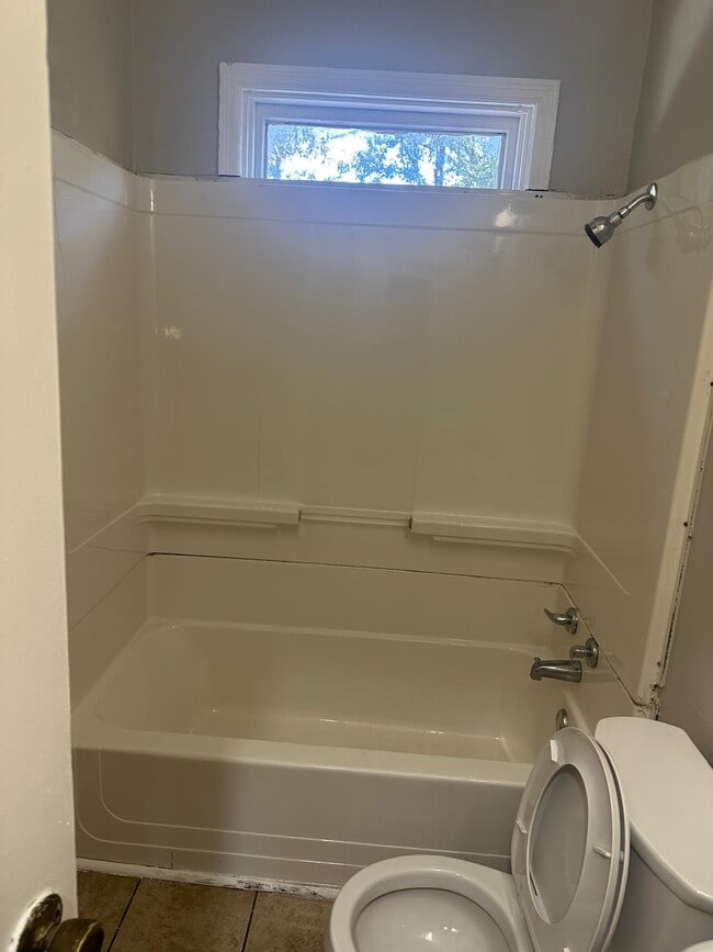 Building Photo - 3212 Texas St