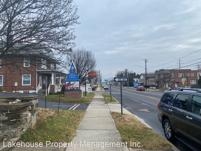 Building Photo - 3 br, 1 bath House - 2211 Penn Ave
