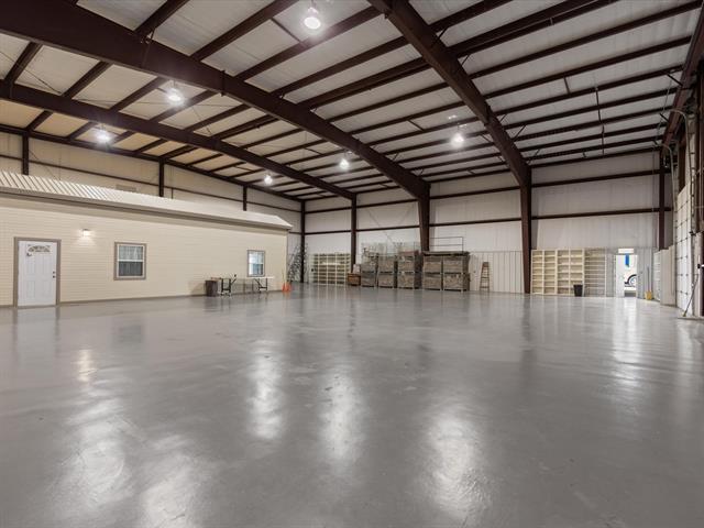 Foto del edificio - 764 Aviator Dr