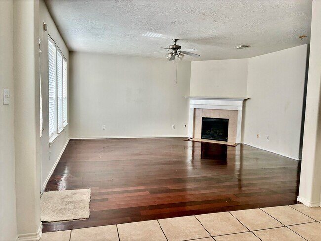 Foto del edificio - 13835 Clear Trail Ln