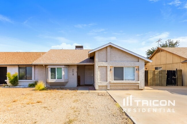 Building Photo - 3018 W Blackhawk Dr