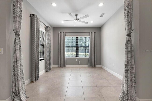 Foto del edificio - 341 Acerno Dr