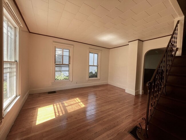 Building Photo - Adorable 3 Bedroom Twin FOR RENT in Millville NJ $1600