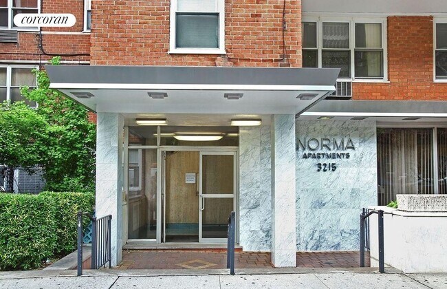 Foto del edificio - 3215 Avenue H