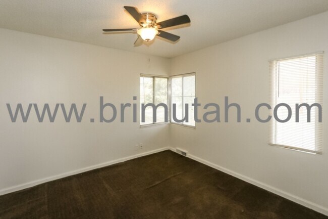Building Photo - 3558 S 2000 E