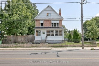 Building Photo - 74 Adelaide St S