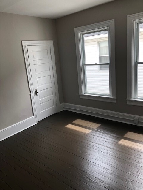 Bedroom 1 - 542 Washington Sq