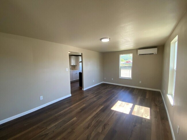 Foto del edificio - 173 E Everett Ave