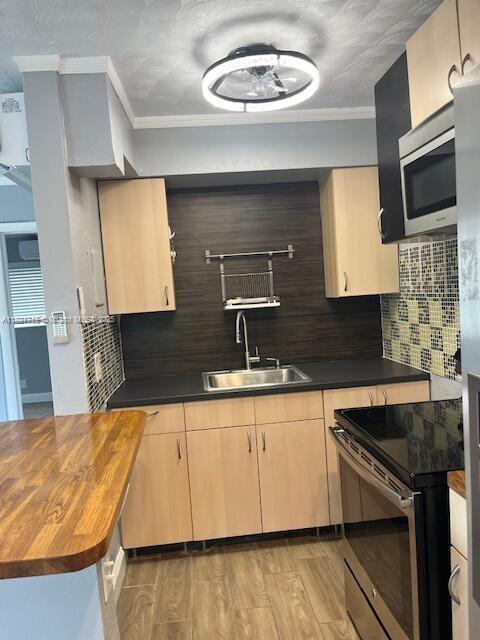 Foto del edificio - 837 NE 17th Terrace