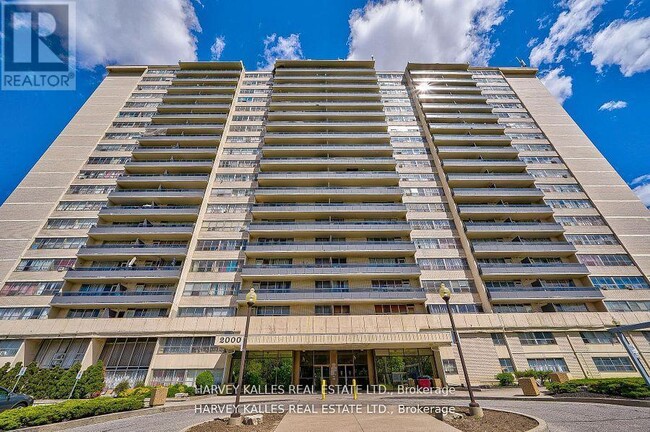 Building Photo - 2000 Sheppard Ave W