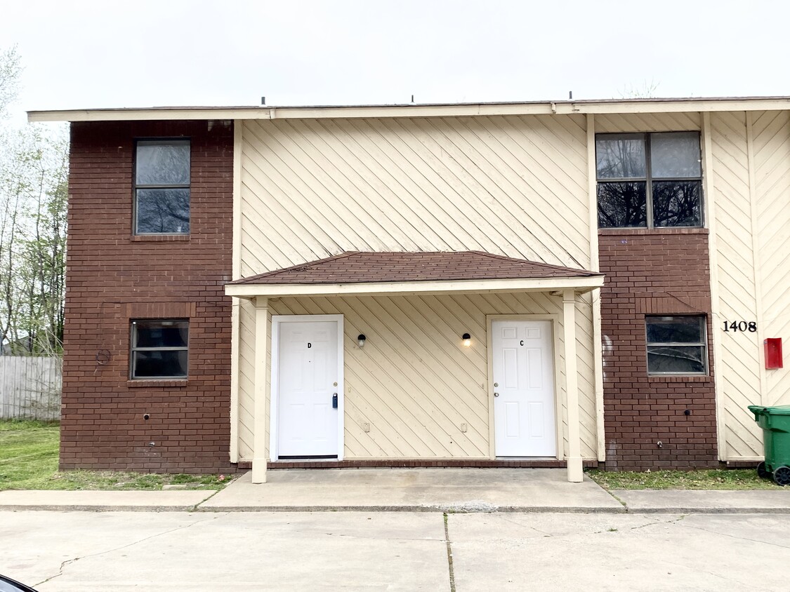 Primary Photo - 1408 Christy Dr