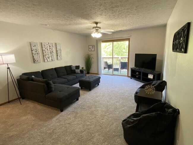 Photo - Anthrop Pointe Apartments