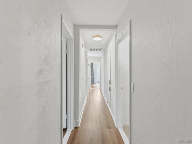 Building Photo - 53640 Avenida Rubio