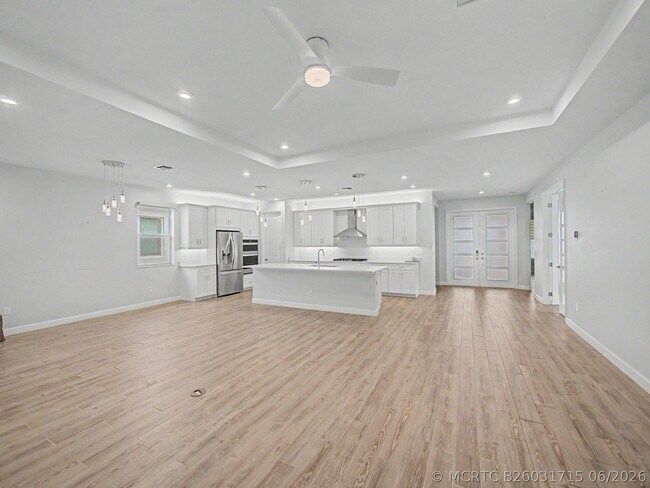 Building Photo - 9856 SW Isabelline Dr