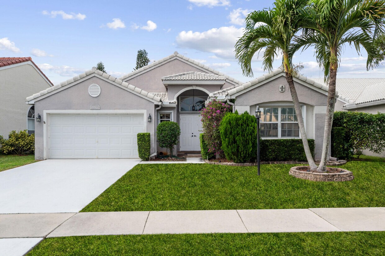 Foto principal - 18822 Caspian Cir