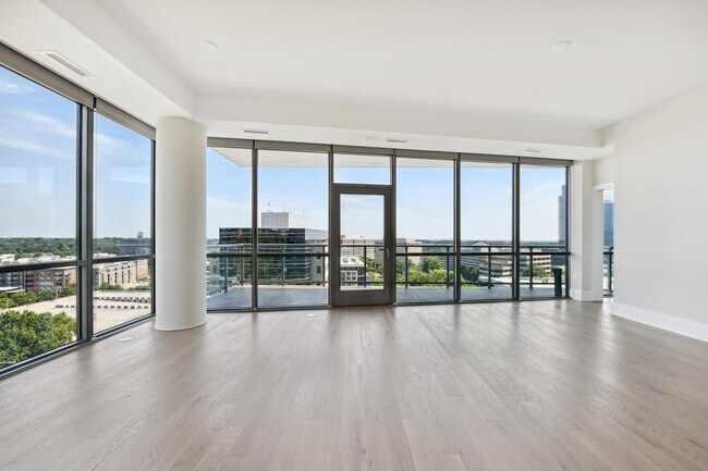 Foto del edificio - 7887 Jones Branch Dr