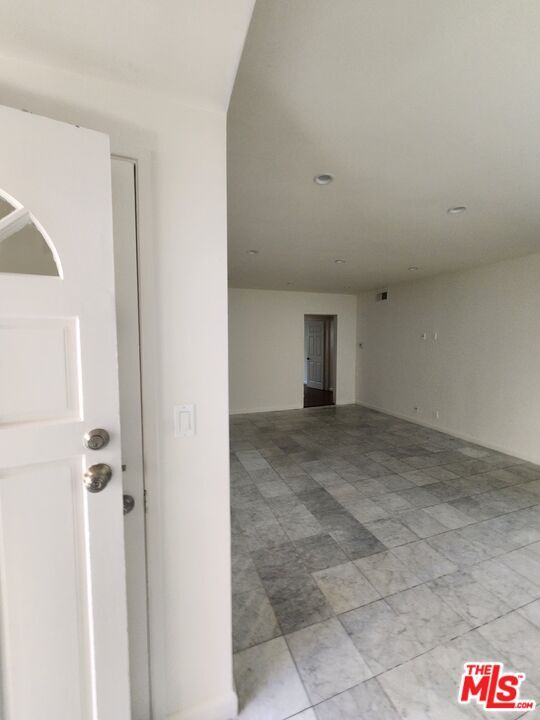 Foto del edificio - 1462 S Bedford St