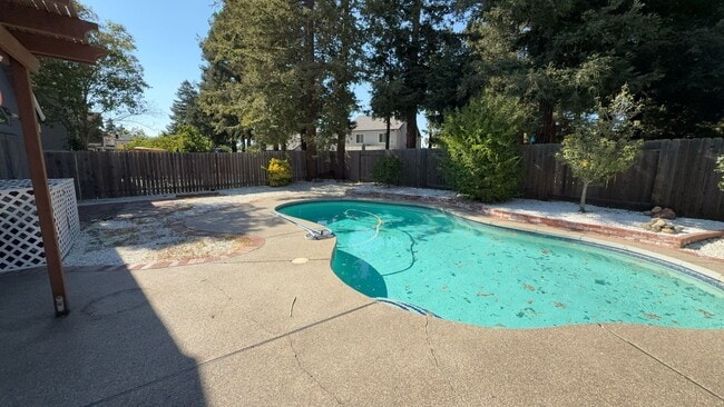 Building Photo - 4609 Careyback Ave