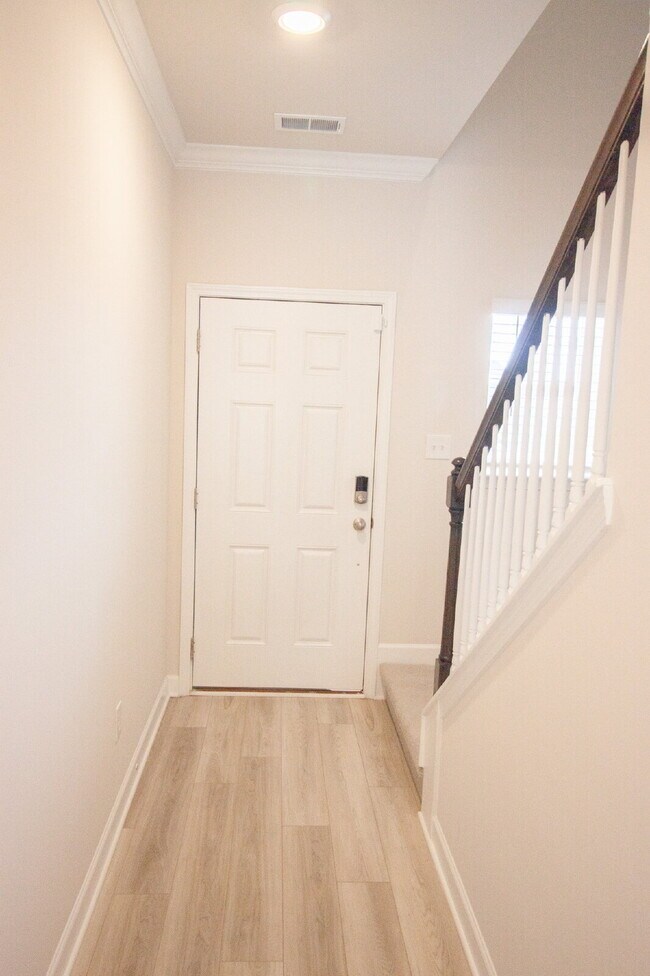 Building Photo - Fully Fenced 5bd SFH in Carolina Forest