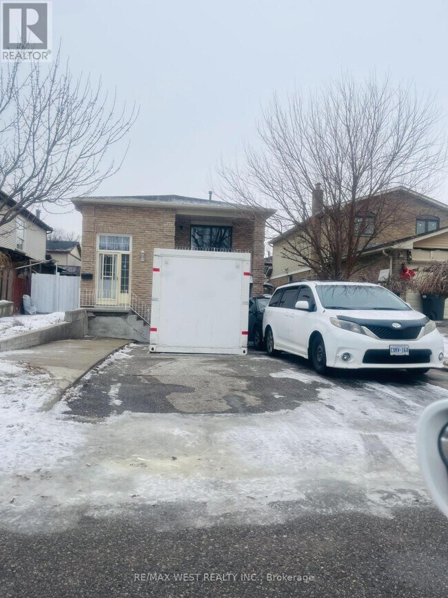 Photo du bâtiment - 82 Dafoe Crescent