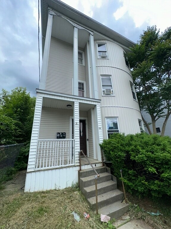 Building Photo - 24 Pattison St