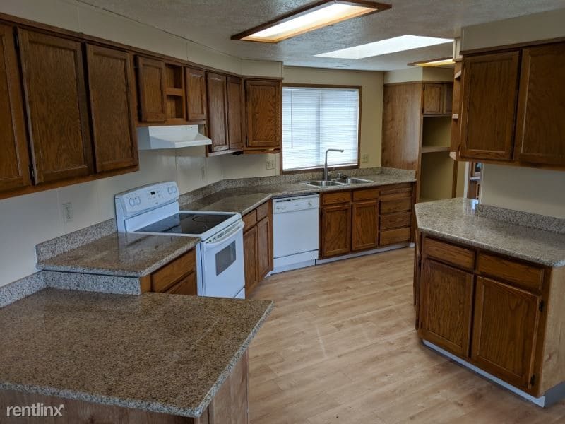 Primary Photo - 2 br, 2 bath House - 4500 63rd St