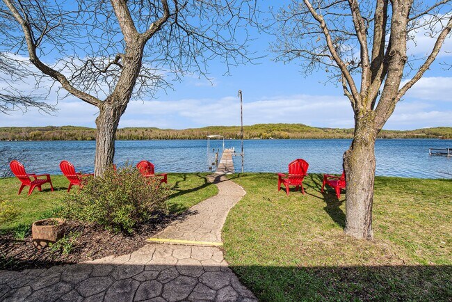 Foto del edificio - 2120 Walleye Ln