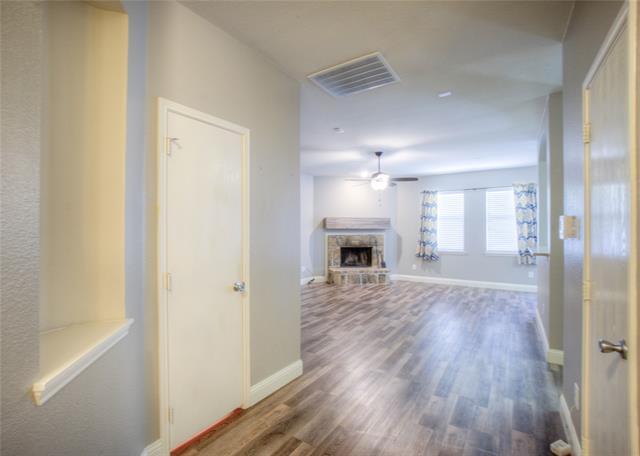 Foto del edificio - 1020 Shearwater Ave
