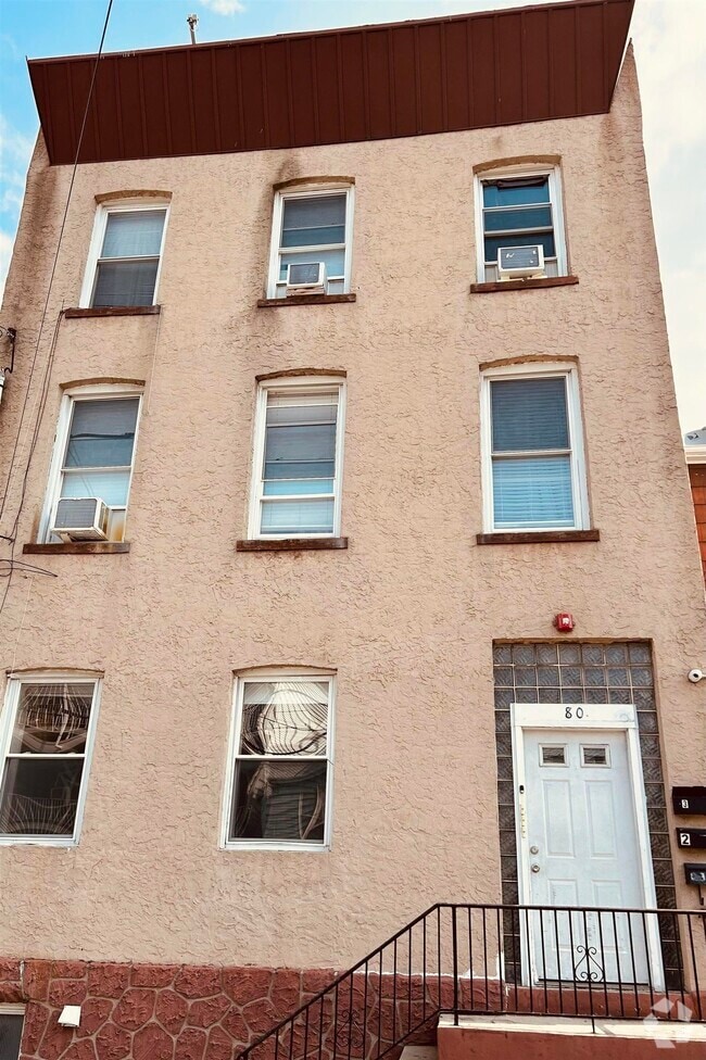 Building Photo - 80 71st St