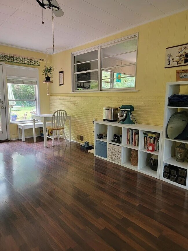 Foto del edificio - Beautiful Property at Fair Oaks