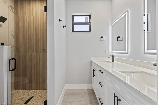 Foto del edificio - 3815 9th St SW