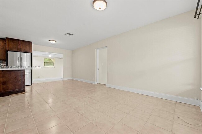 Foto del edificio - 1524 NW 18th Ct