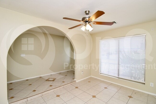 Building Photo - 4526 W Orchid Ln