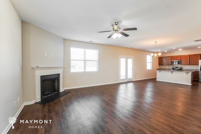 Building Photo - 233 Autumn Terrace Ln