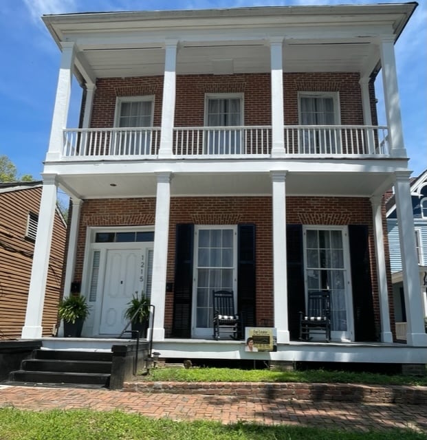 1215 Adams St Unit C, Vicksburg, MS 39183 Apartments in Vicksburg, MS