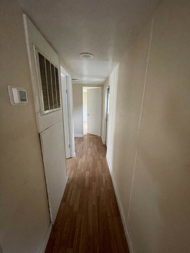 Foto del edificio - Handyman Special Mobile Home – Affordable Ownership Opportunity