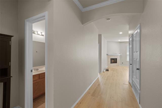Foto del edificio - 494 Forest Ln