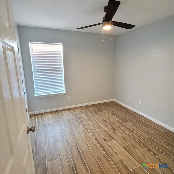 Foto del edificio - 2916 Starlight Dr