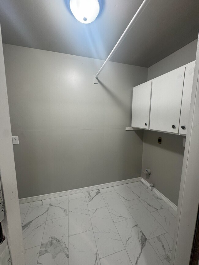 Foto del edificio - 2737 S 115th E Pl