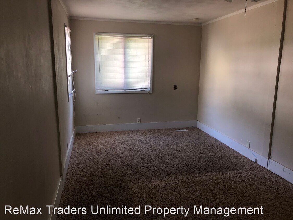 Building Photo - 2 br, 1 bath House - 2226 N Ellis