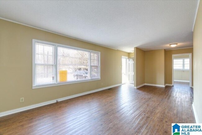 Building Photo - 500 Tupelo Rd