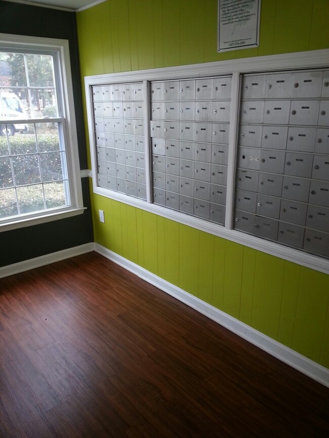 Building Photo - Lake Johnson Mews-3bd on the LAKE TRAIL!