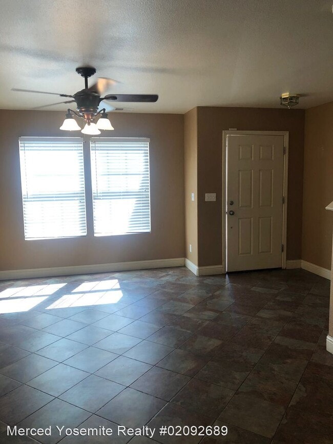 Building Photo - 3 br, 2.5 bath House - 3854 Early Light Ave.