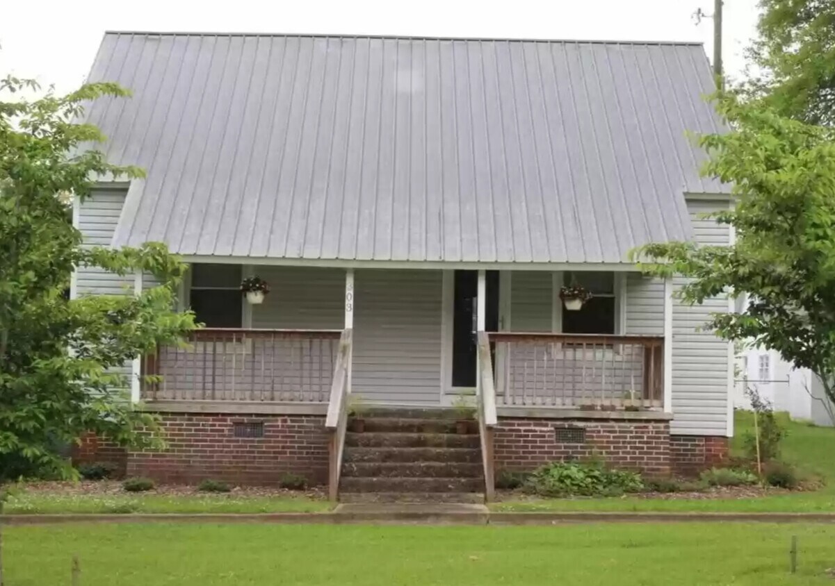 Foto principal - 303 Southern Ave
