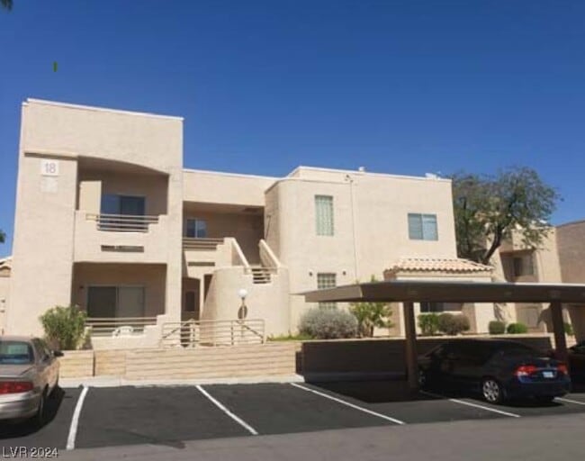 2200 Highpointe Dr Unit 201, Laughlin, NV 89029 Condo for Rent in