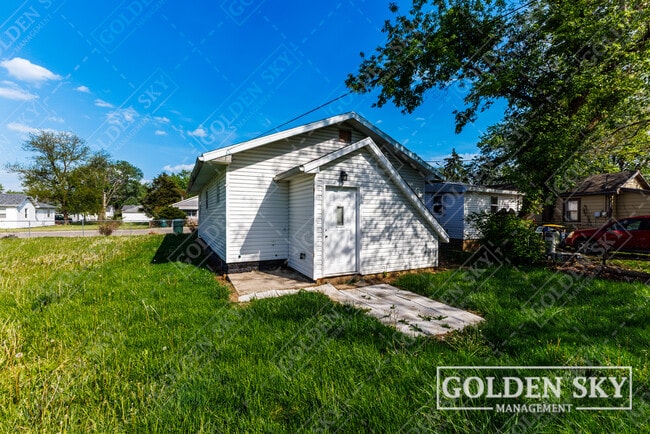 Foto del edificio - 3013 S Pershing Dr