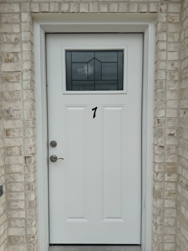 Primary Photo - 1810 Atrium Pl Dr