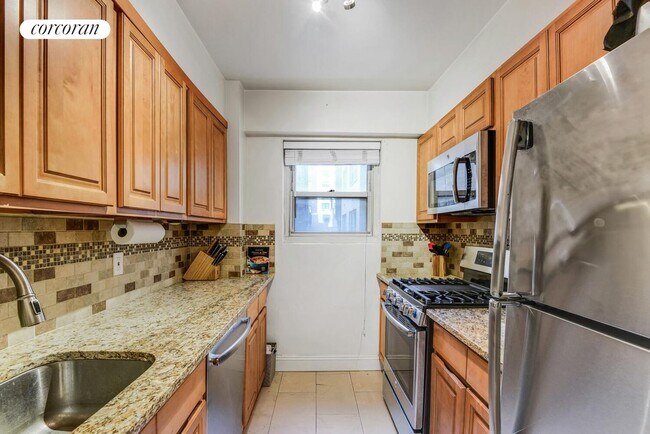 Foto del edificio - 345 E 56th St